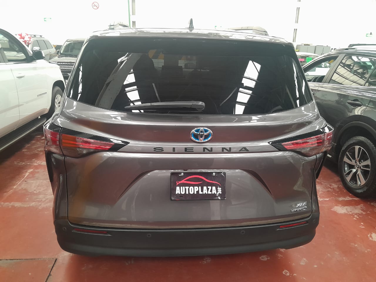 Sienna Xle 2021 Híbrida